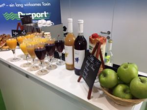 mobile Saftbar mieten, mobile Vitaminbar auf dem Kongress in Bad Nauheim