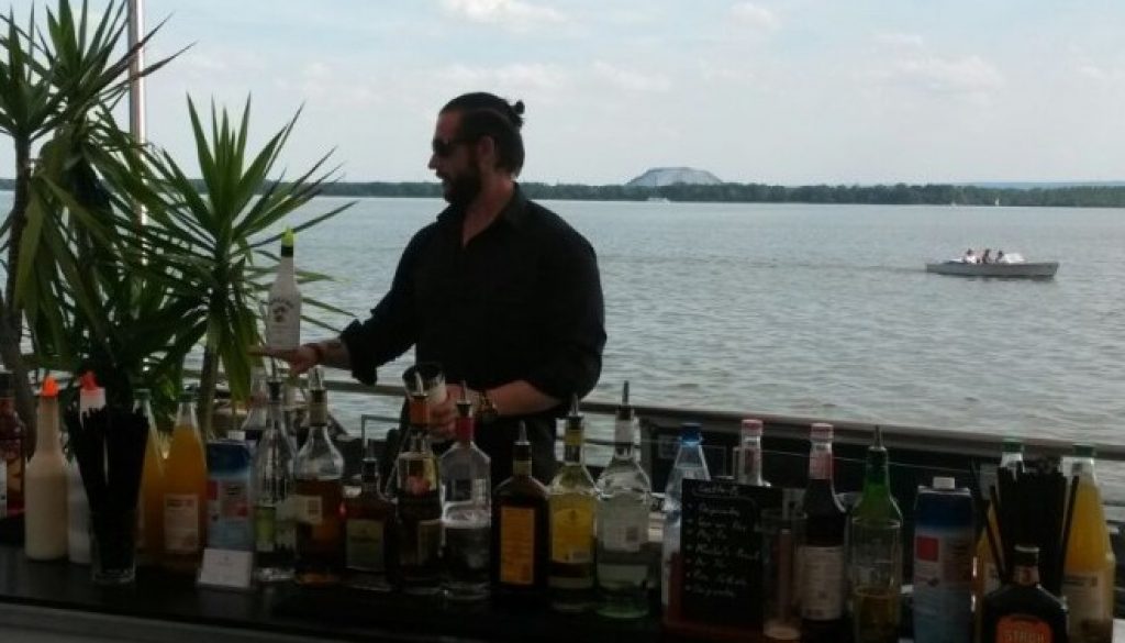 barkeeper-mobile-cocktailbar-steinhuder-meer