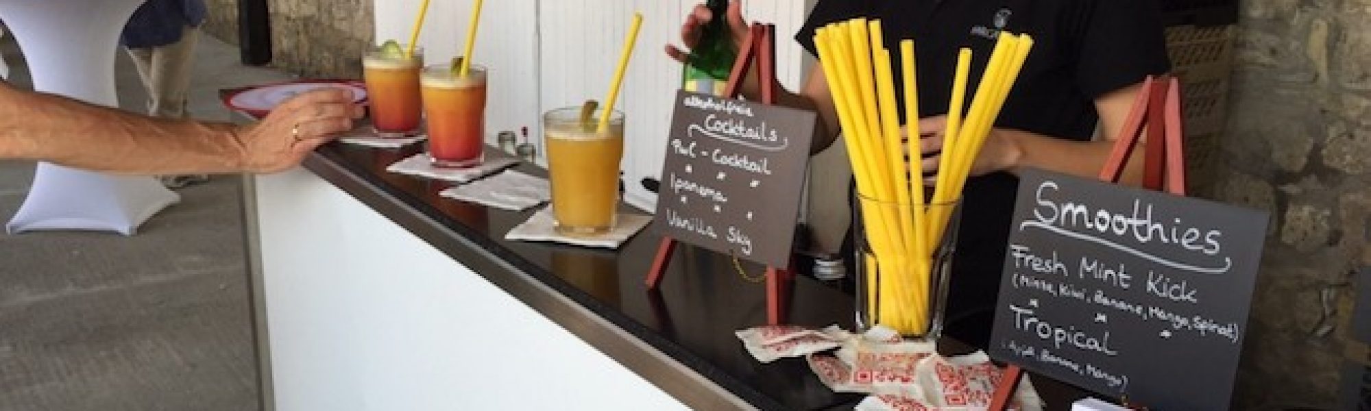 barkeeperin-mobile-cocktailbar-firmenevent