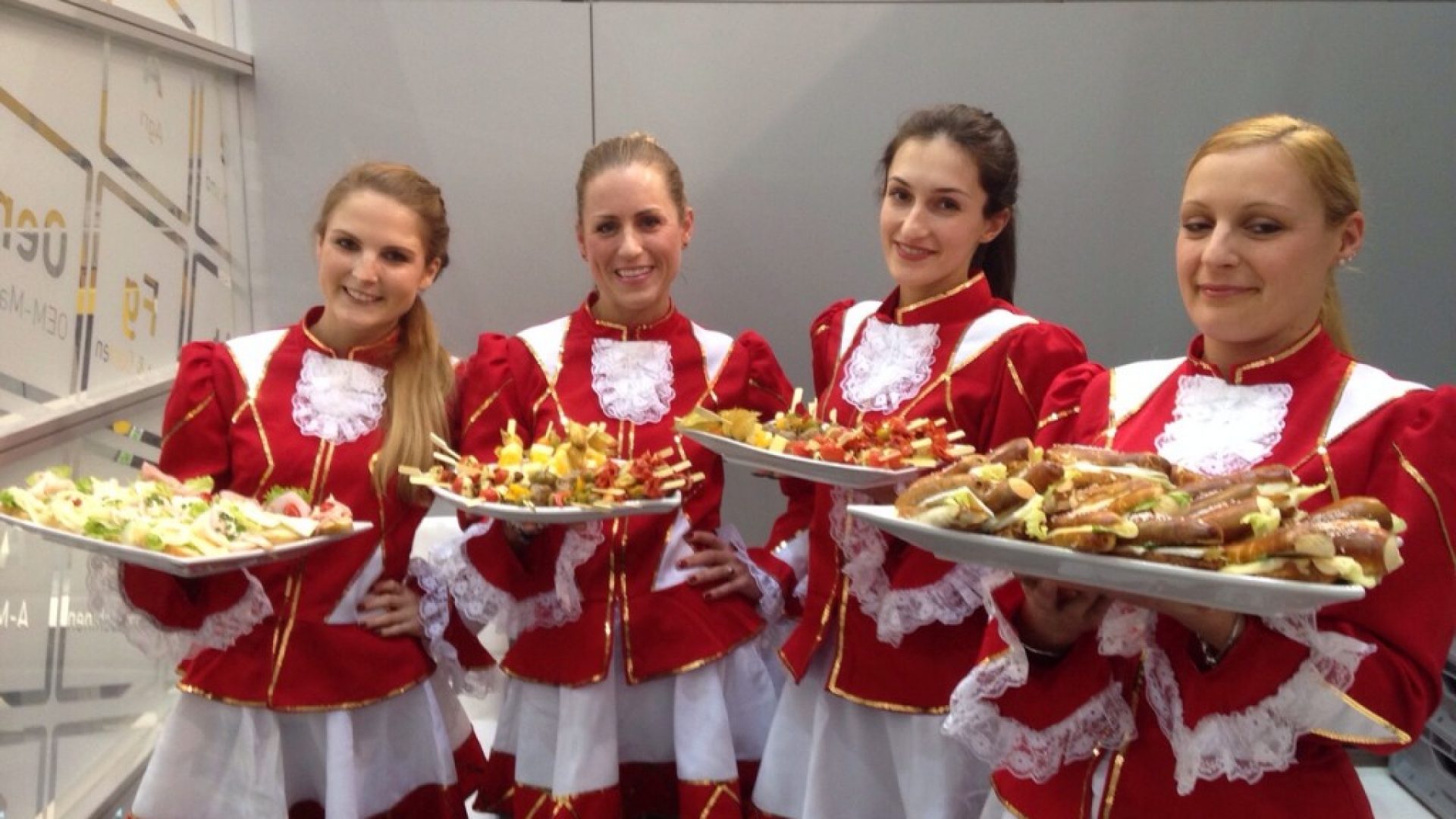 fingerfood-promoterinnen-messecatering-hannover