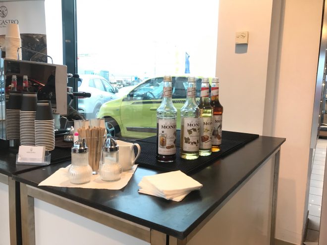 Verschiedene Sorten Kaffeesirup