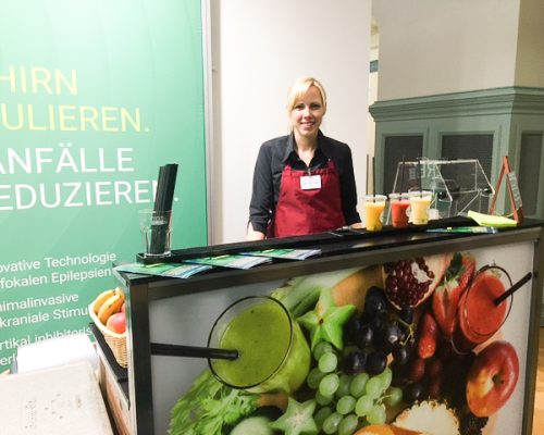 mobiler Barkeeper smoothies Messestand