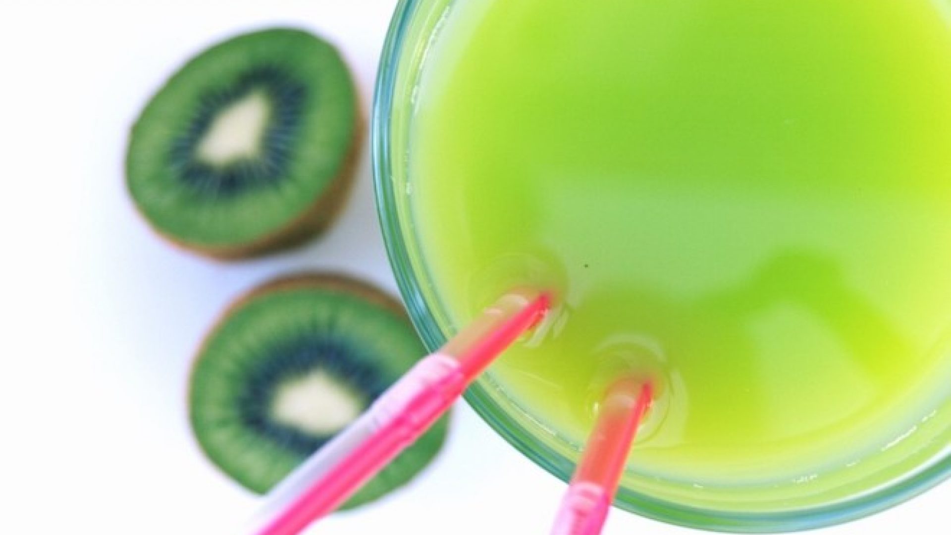 smoothie-gruen-kiwi-zutat