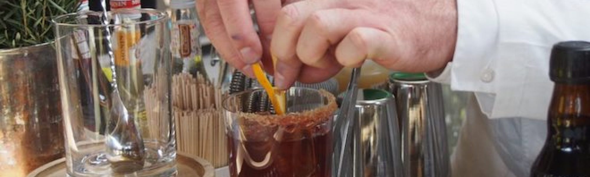 zubereitung-cocktail-barkonvent-berlin